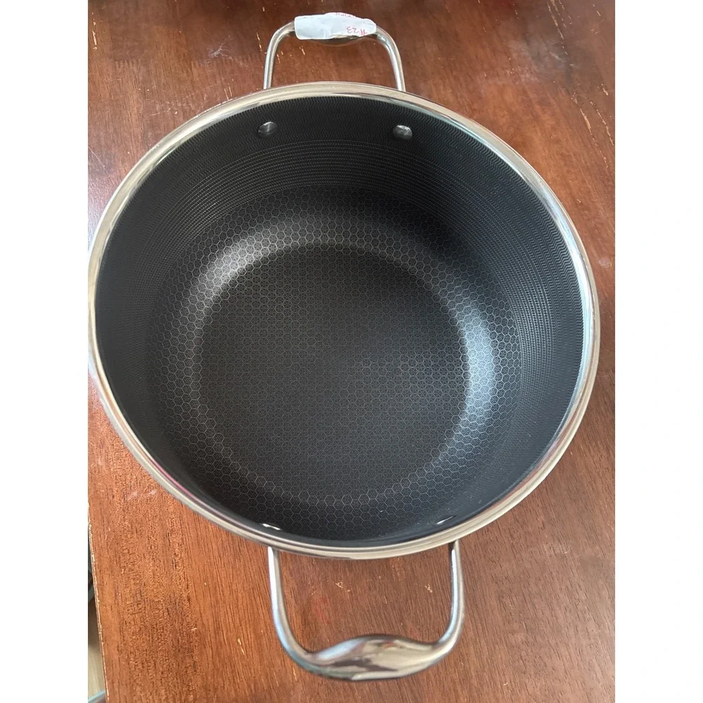 HexClad 8 qt Hybrid Stainless Steel Stock Pot with Lid Nonstick Cookware